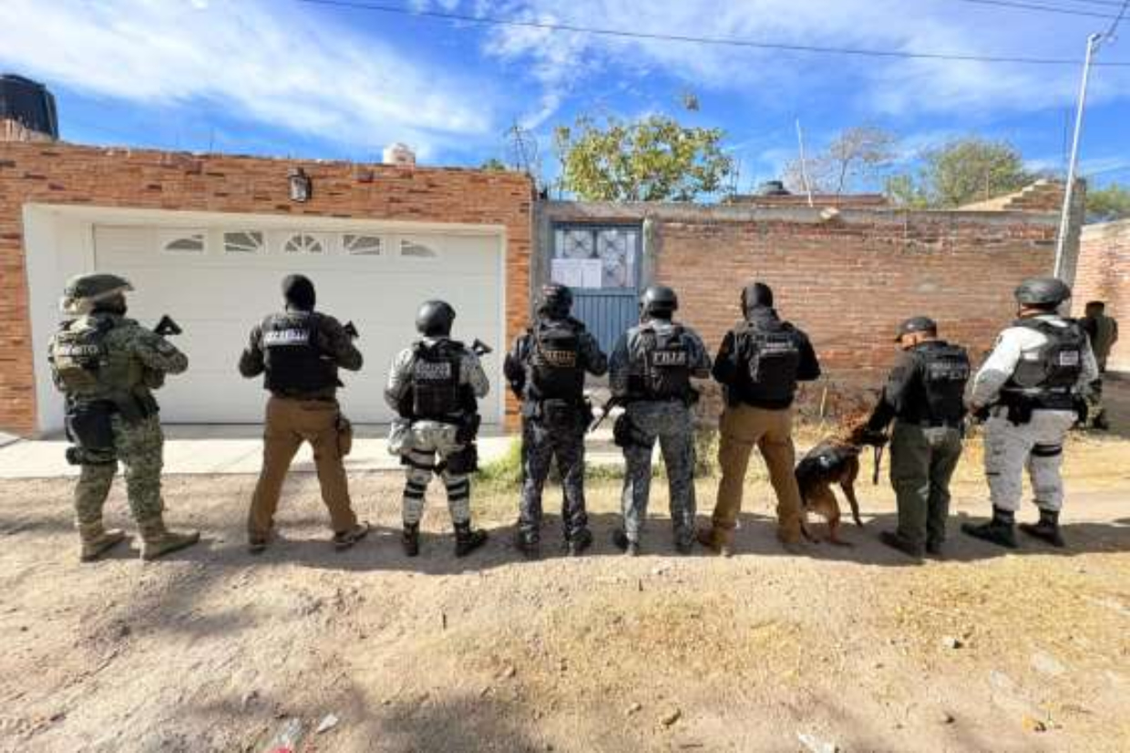 ASEGURAN ARMAS, EXPLOSIVOS Y PÓLVORA EN OPERATIVO EN TABASCO, ZACATECAS