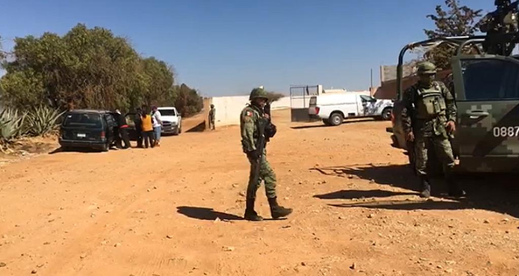 ATACAN A BALAZOS A 3 HOMBRES EN HACIENDA NUEVA, MORELOS
