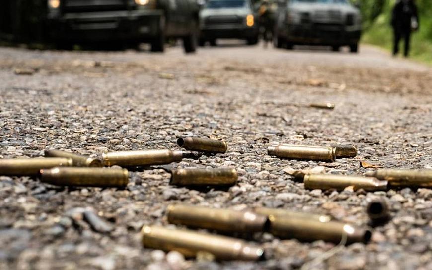 ATACAN A BALAZOS A UN JOVEN