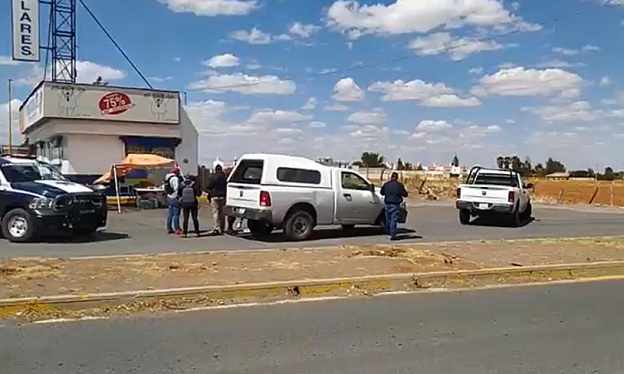 ATACAN A BALAZOS A VENDEDOR DE CARNITAS 