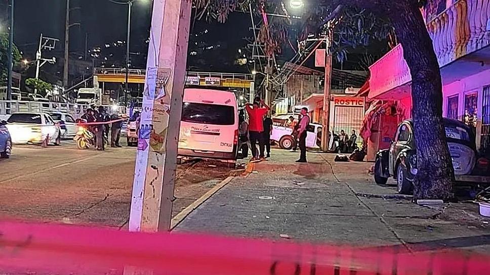 ATACAN A EQUIPO DE FUTBOL EN ACAPULCO; UN JUGADOR MURIÓ