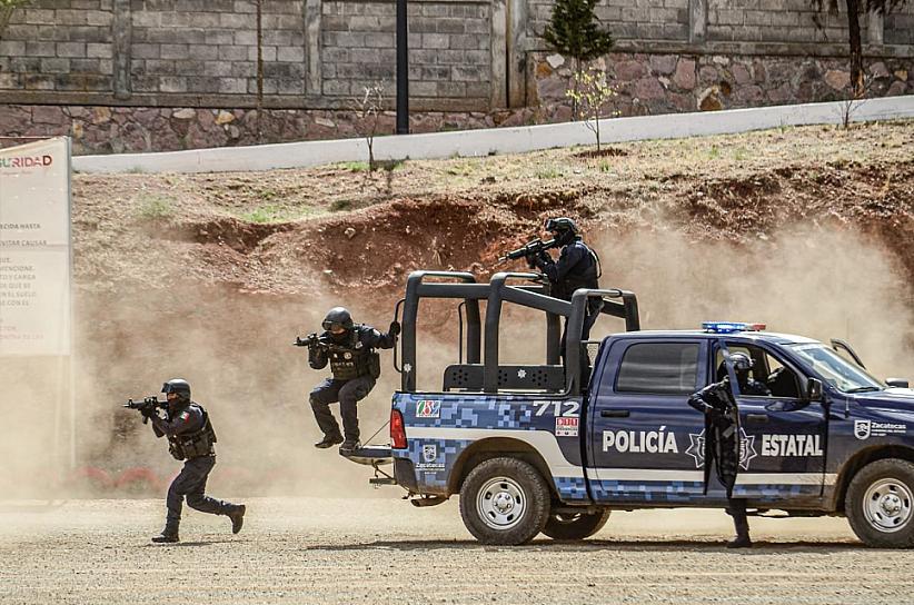 ATACAN A POLICÍAS EN PÁNFILO NATERA; ATENDÍAN UN ROBO A MANO ARMADA 