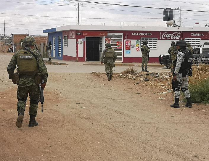 ATACAN HOMBRES ARMADOS A REPARTIDOR EN EL MINERAL