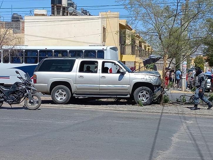 ACRIBILLAN A DOS HOMBRES EN VILLAS DE GUADALUPE; UNO ERA OFICIAL DEL REGISTRO CIVIL