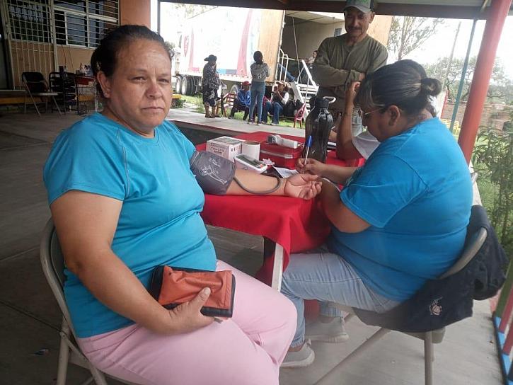 ATIENDEN A MÁS DE 400 ZACATECANOS EN BRIGADAS DE SALUD DE AMSABI