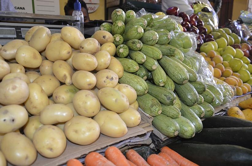 AUMENTA PRECIO DE CHILES Y LECHUGA 300 POR CIENTO 
