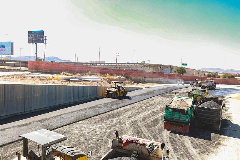 Avanza construcción de terminales del Platabús con 60% de progreso