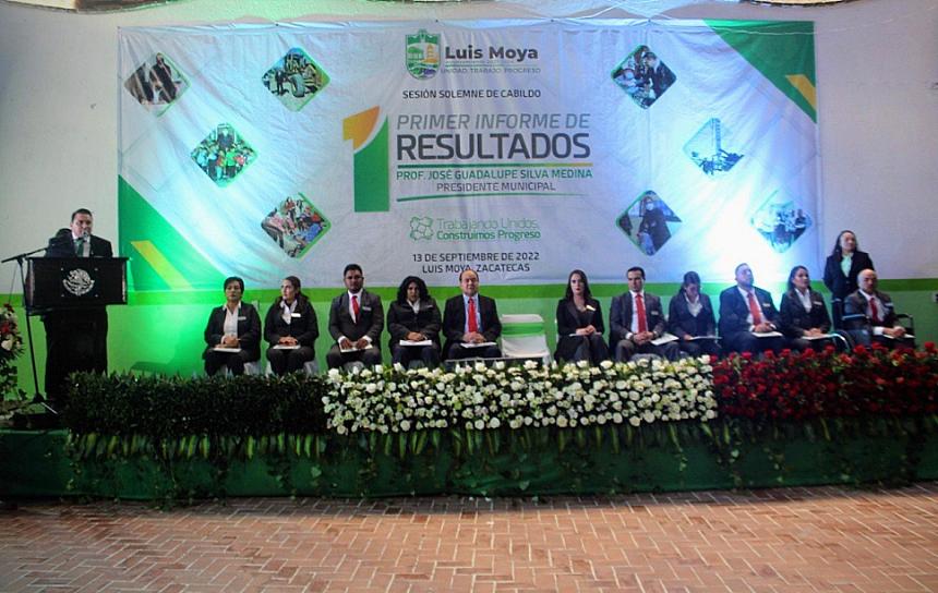 AVANZA LUIS MOYA EN MATERIA FINANCIERA, DESTACA ALCALDE AL RENDIR SU INFORME