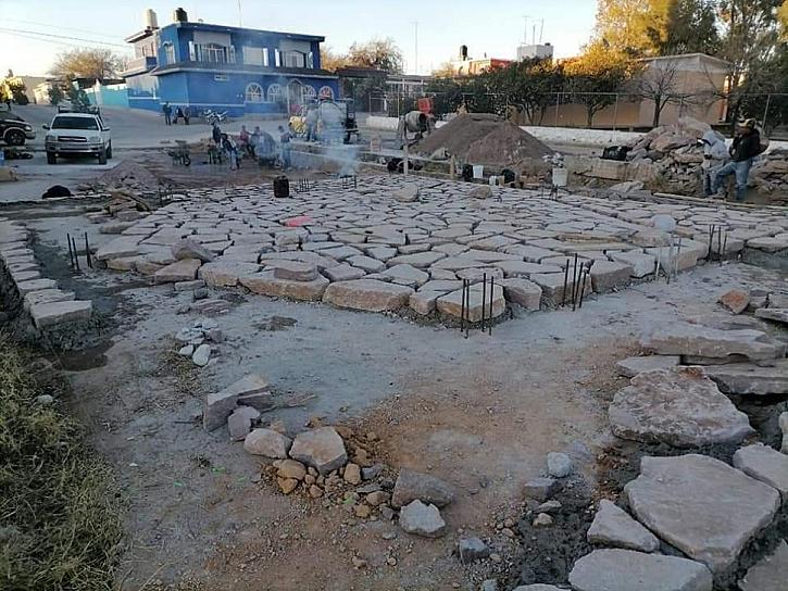 AVANZA OBRA DE PAVIMENTACIÓN EN COMUNIDAD DE SAIN ALTO 