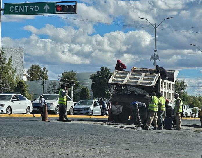  Avanza programa de bacheo en Fresnillo