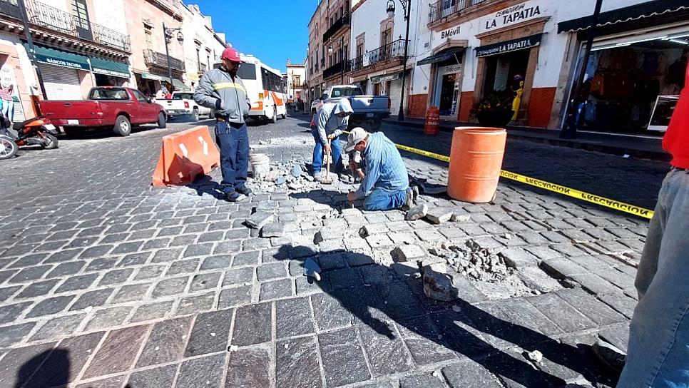 AVANZA PROGRAMA DE BACHEO EN LA CAPITAL