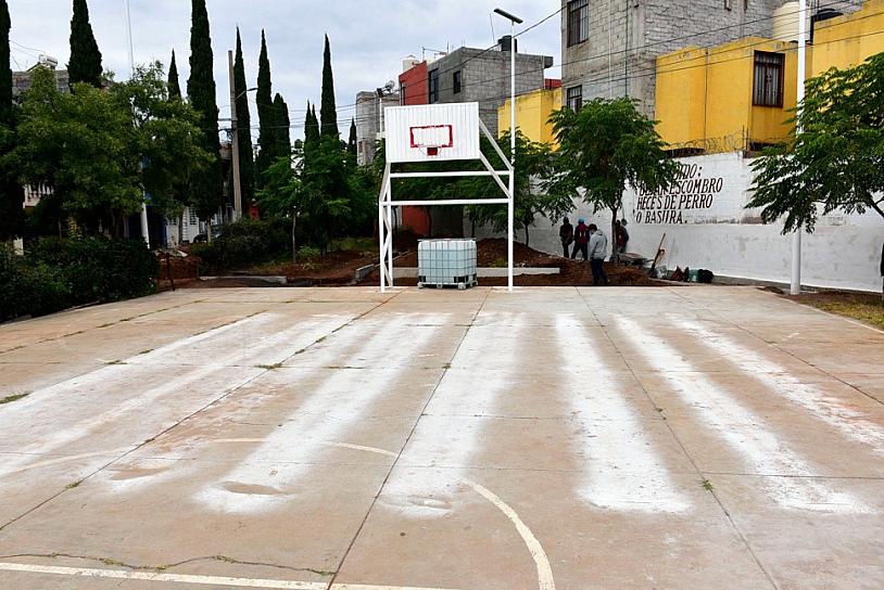 AVANZA REHABILITACIÓN DEL PARQUE DE VILLAS DE DON FERNANDO 