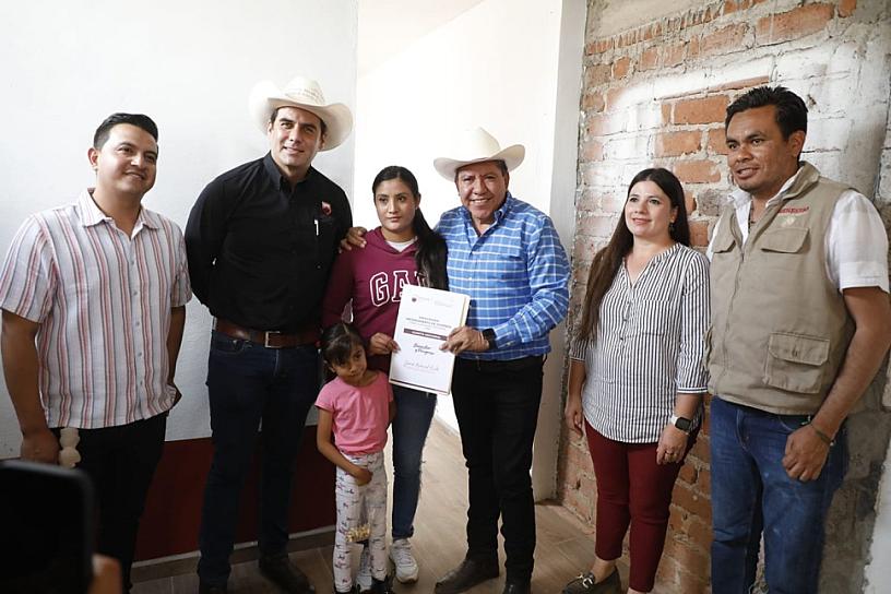 BENEFICIA DAVID MONREAL A FAMILIAS DE MORELOS CON APOYOS DE VIVIENDA