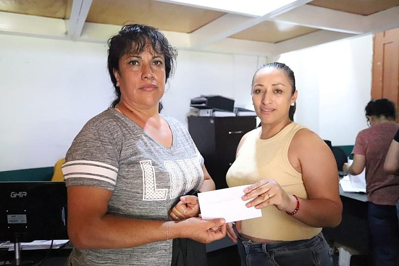 BENEFICIAN A 21 FAMILIAS JEREZANAS VULNERABLES 
