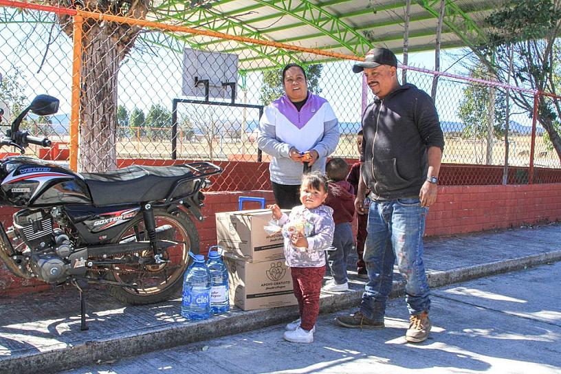 BENEFICIAN A 300 FAMILIAS DE CHALCHIHUITES CON PAQUETES ALIMENTARIOS 