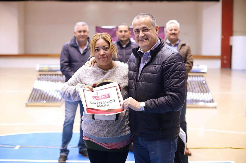 BENEFICIAN A FAMILIAS JEREZANAS CON 214 CALENTADORES 