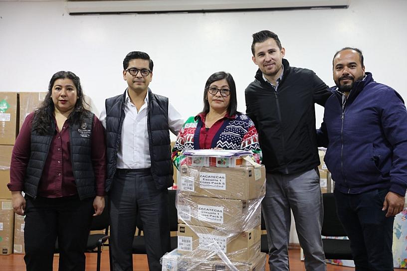 Benefician a más de 5 mil estudiantes con programa Robotix